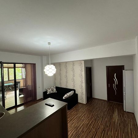 Rim1 Apartment Pitesti Exterior photo